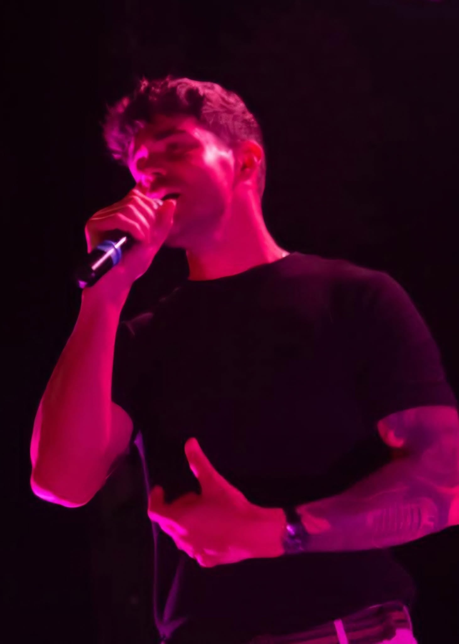 Cubano Frank Almaguer conquista Colombia con su imitación de Pablo Alborán